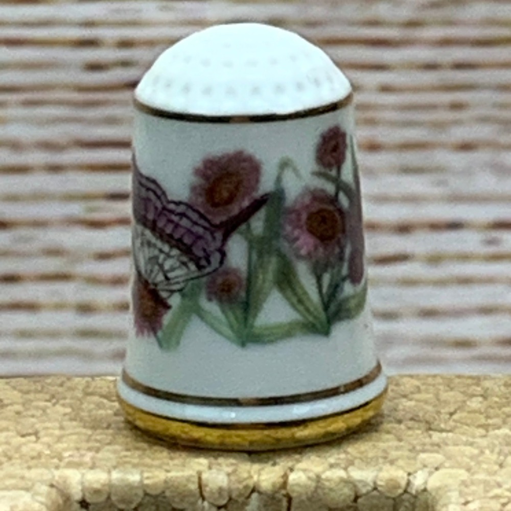 Franklin Porcelain The Waiter Texas Thimble Butterfly Floral‎ Collectible